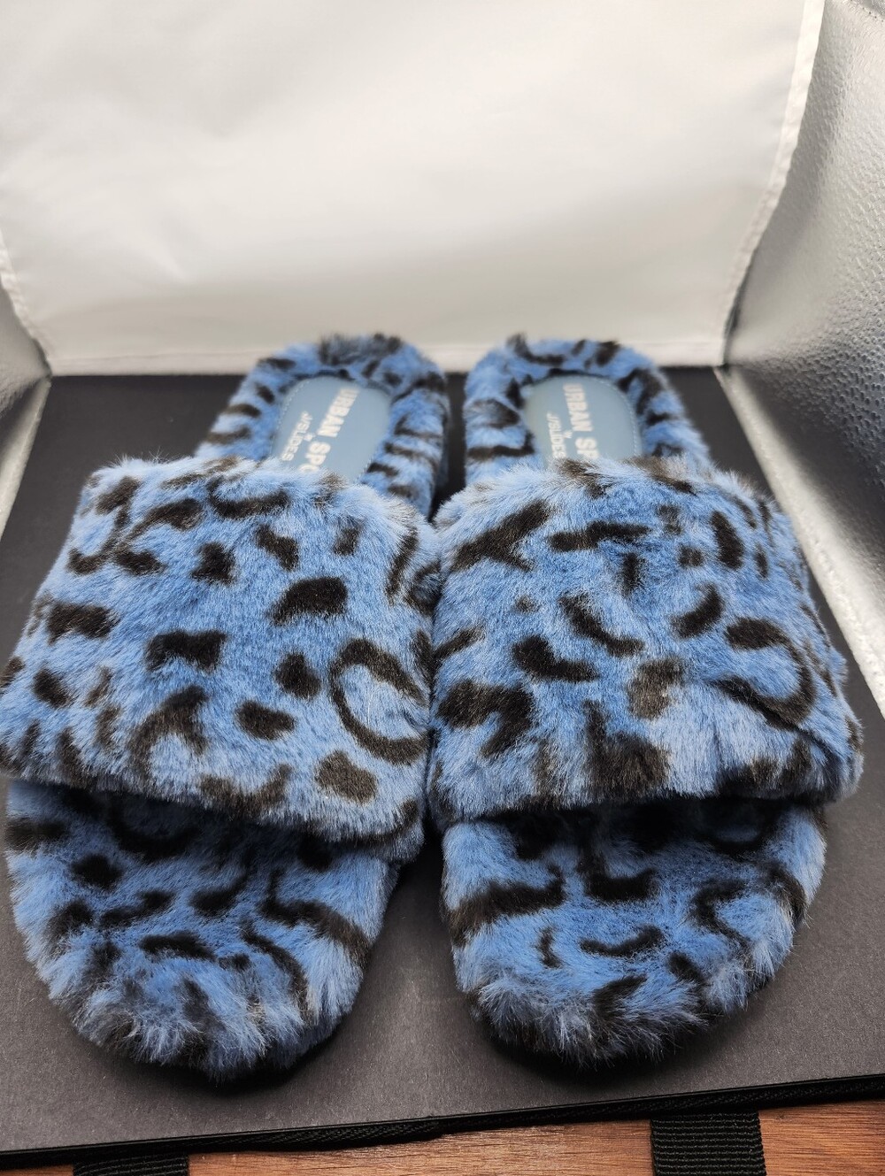 NIB, Faux Fur Leopard Slides Size 7